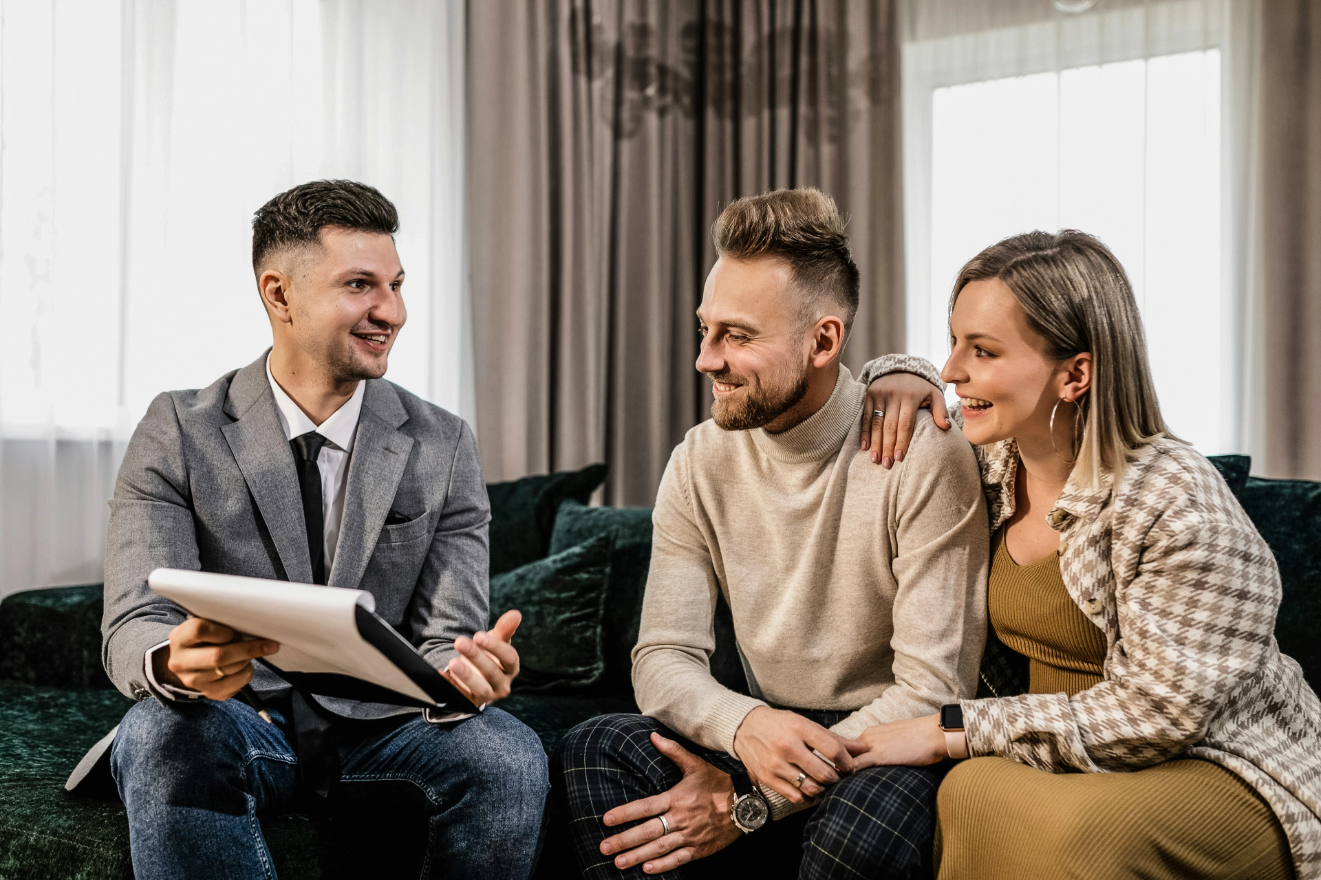 Bei Fragen helfen wir Ihnen gerne weiter – Detailbild 1