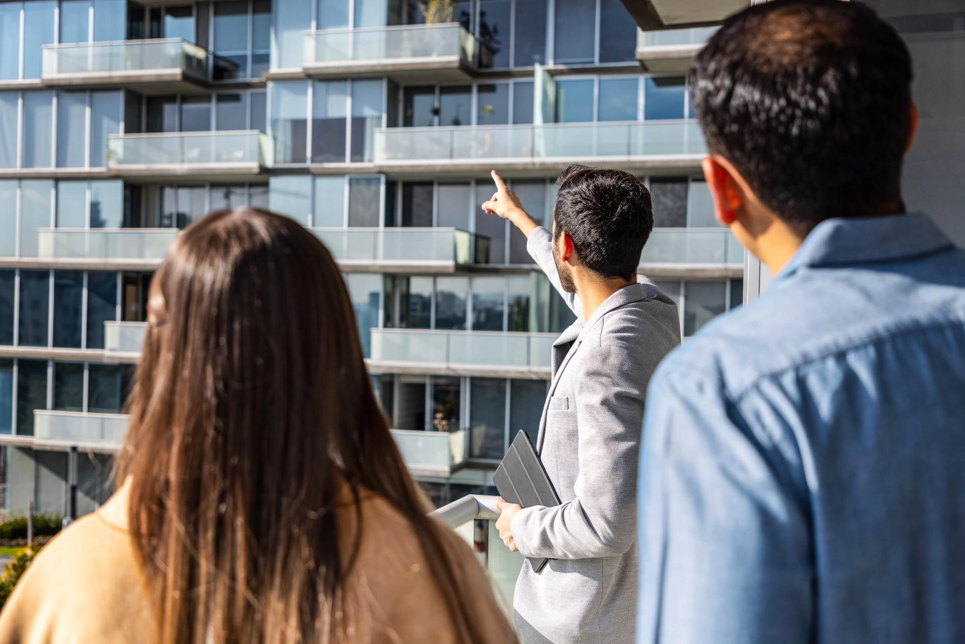 Immobilienberatung – persönliches Beratungsgespräch bei der Swiss Residence Group